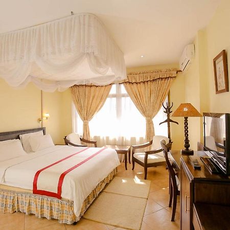 New Safari Hotel Arusha Exterior foto