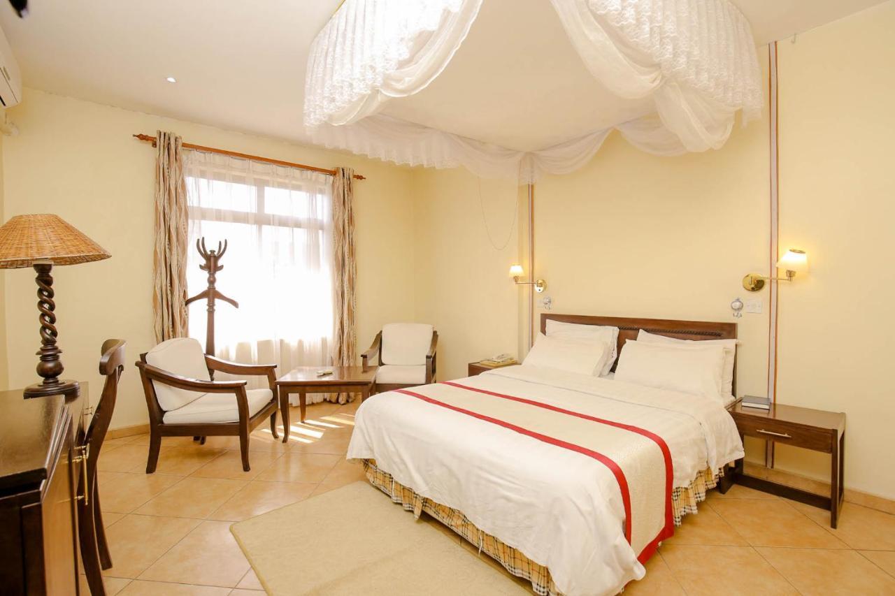 New Safari Hotel Arusha Exterior foto